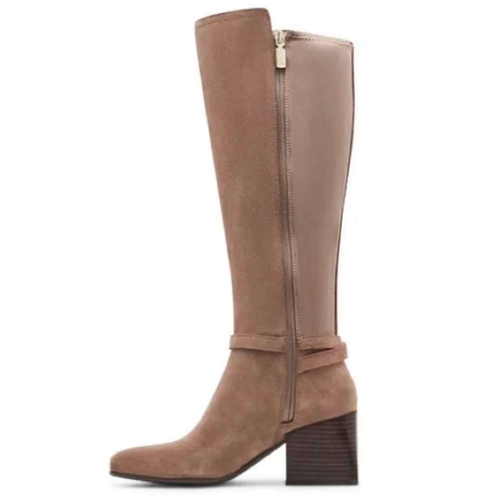 Blondo Twyla Tall Boot Size 7 New NWT - image 2